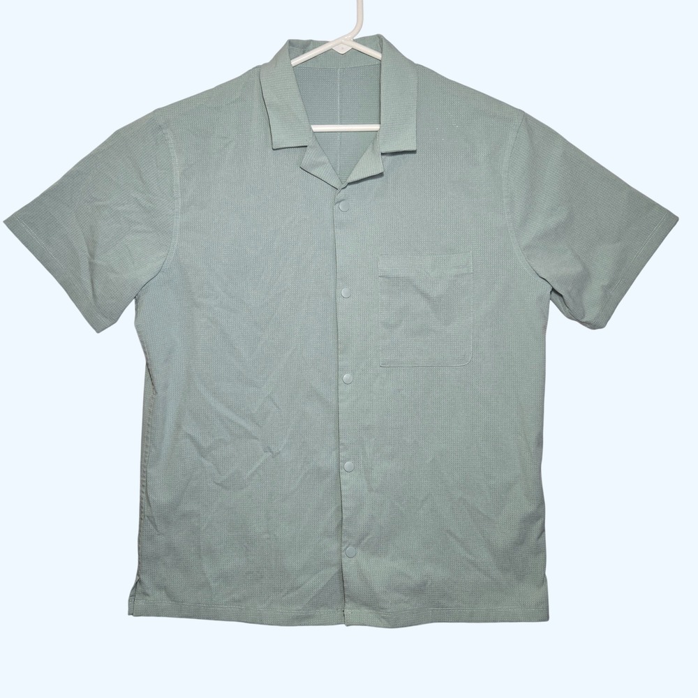 Lululemon Airing Easy Camp Collar Shirt Short Sleeve Snap Sage Mens XL?‎ READ